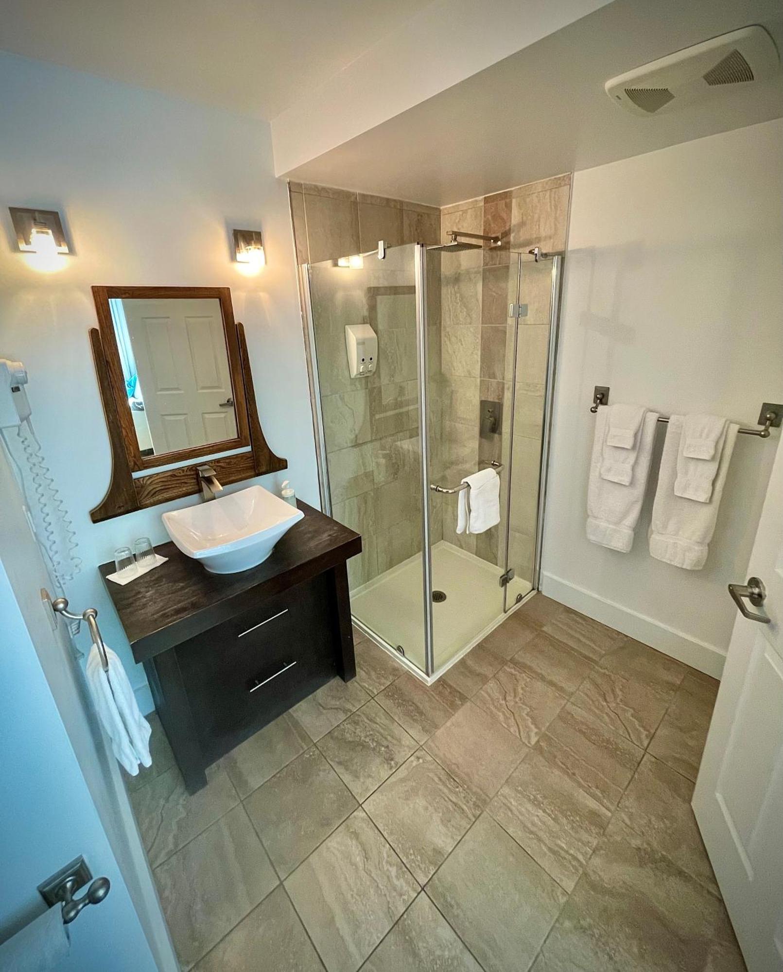 Auberge Spa & Beaux Reves Sainte-Adele Luaran gambar