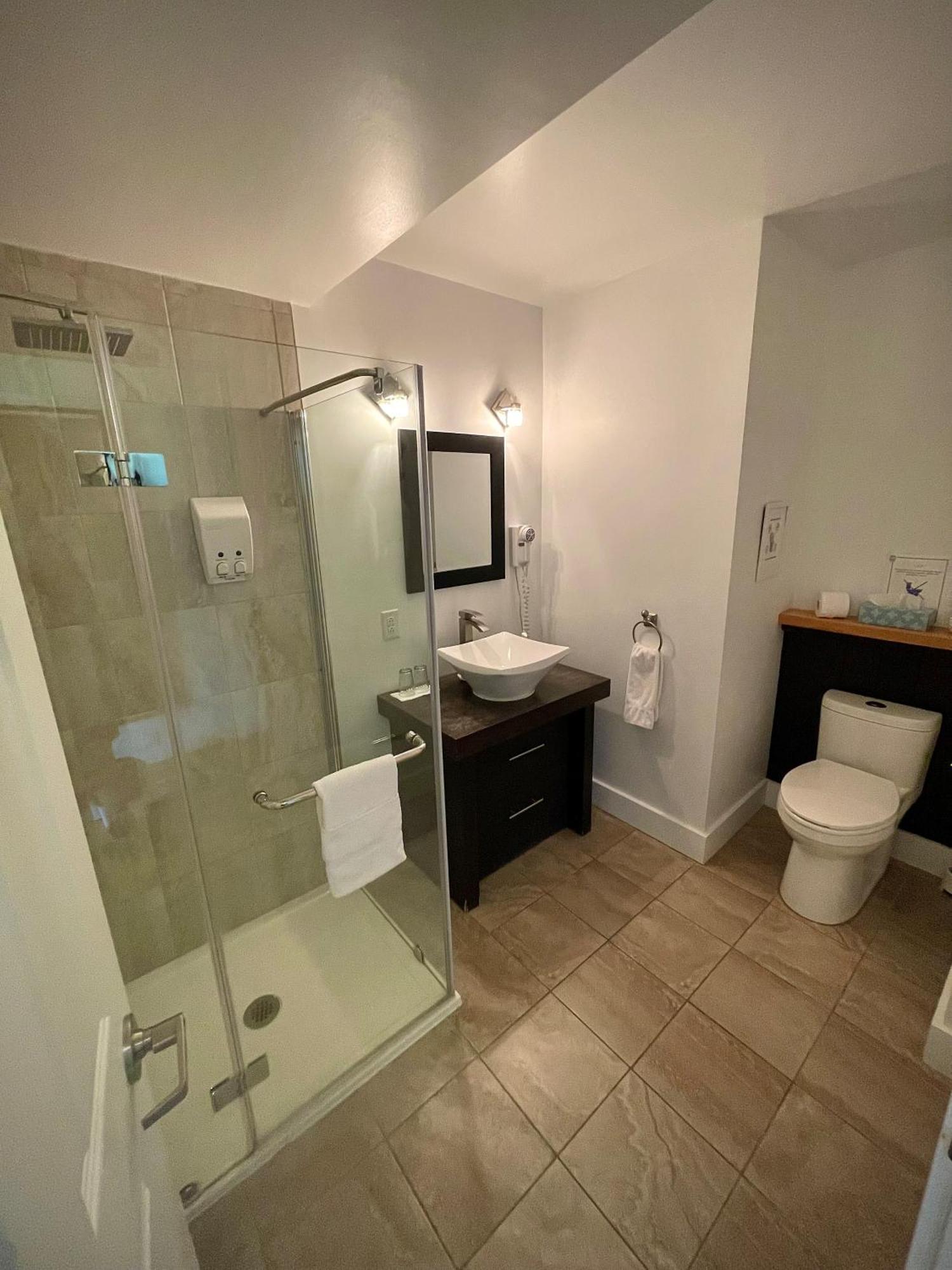 Auberge Spa & Beaux Reves Sainte-Adele Luaran gambar